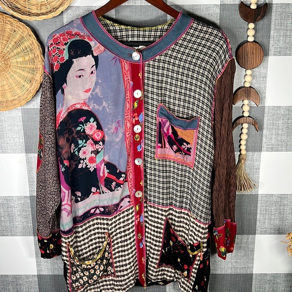 Vintage Tops - Geisha Rayon HTF Womans Blouse
